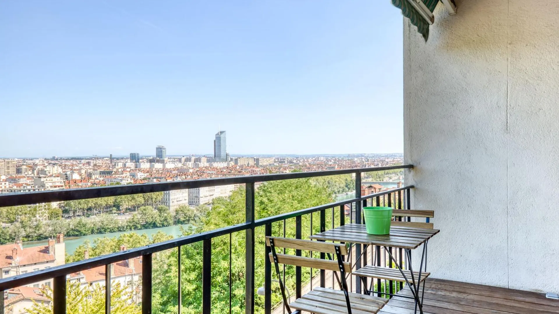 Apartment Superbe Appart 3Ch Terrasse Vue Sur Lyon Et Garage France
